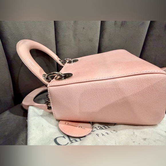 Mini Lady Dior Pink Embroidered Sequin Flowers shoulder Bag Christian Dior - Picture 11 of 17